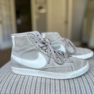 Nike Blazer high tops